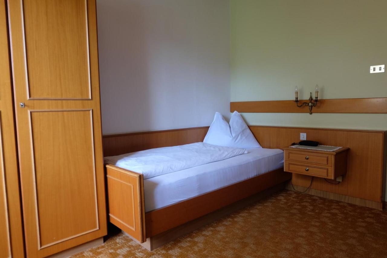 Pension Rebgut Bed and Breakfast Lana Esterno foto