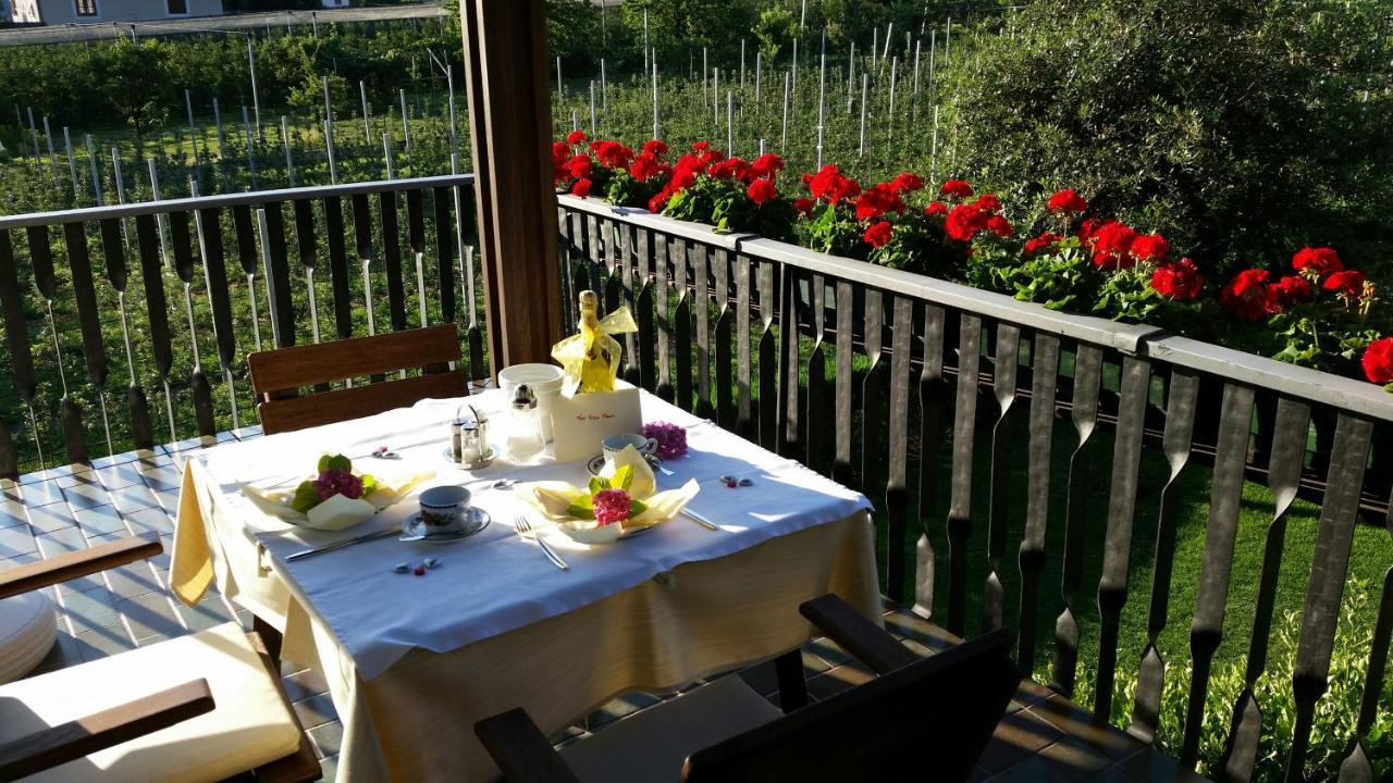 Pension Rebgut Bed and Breakfast Lana Esterno foto