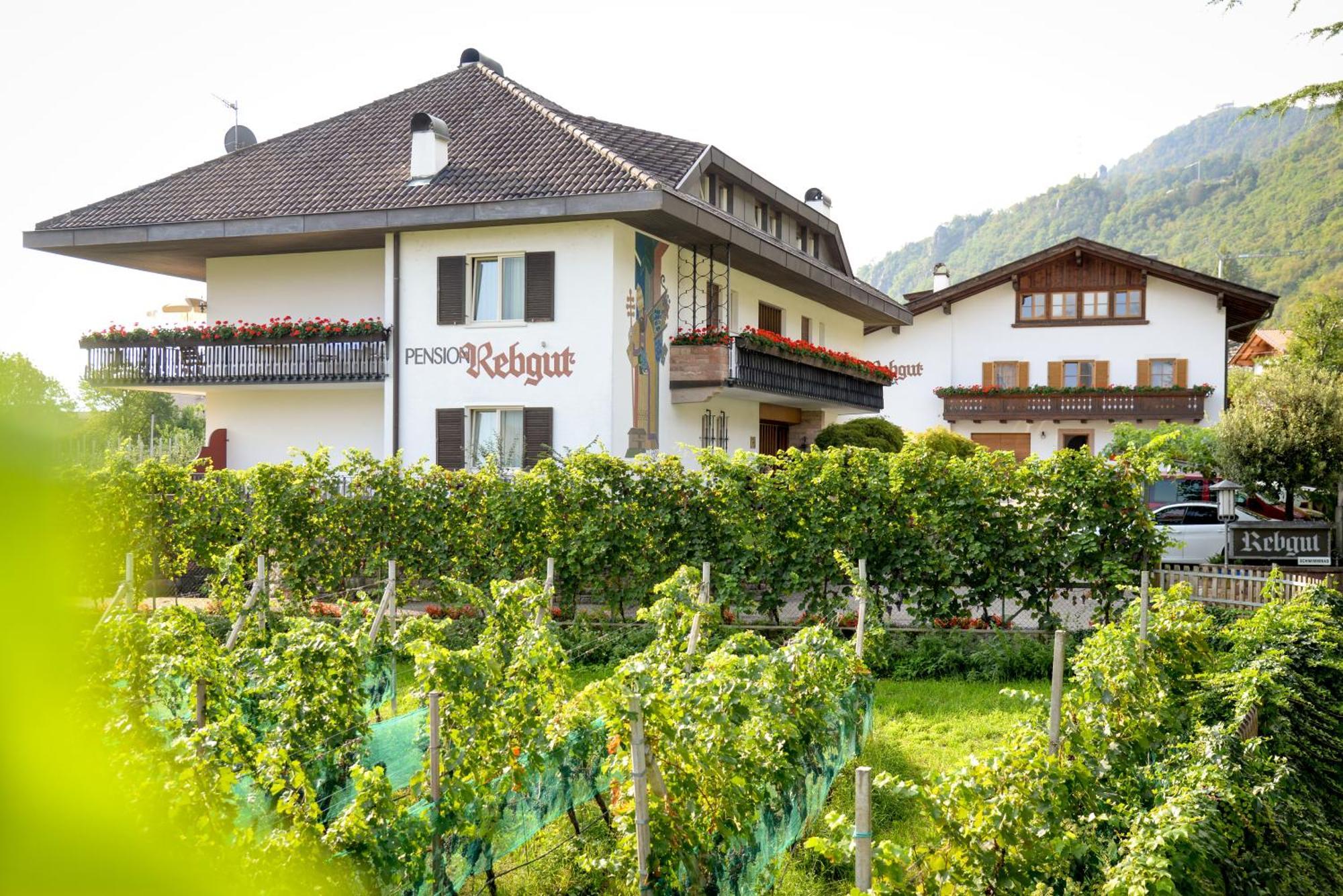 Pension Rebgut Bed and Breakfast Lana Esterno foto