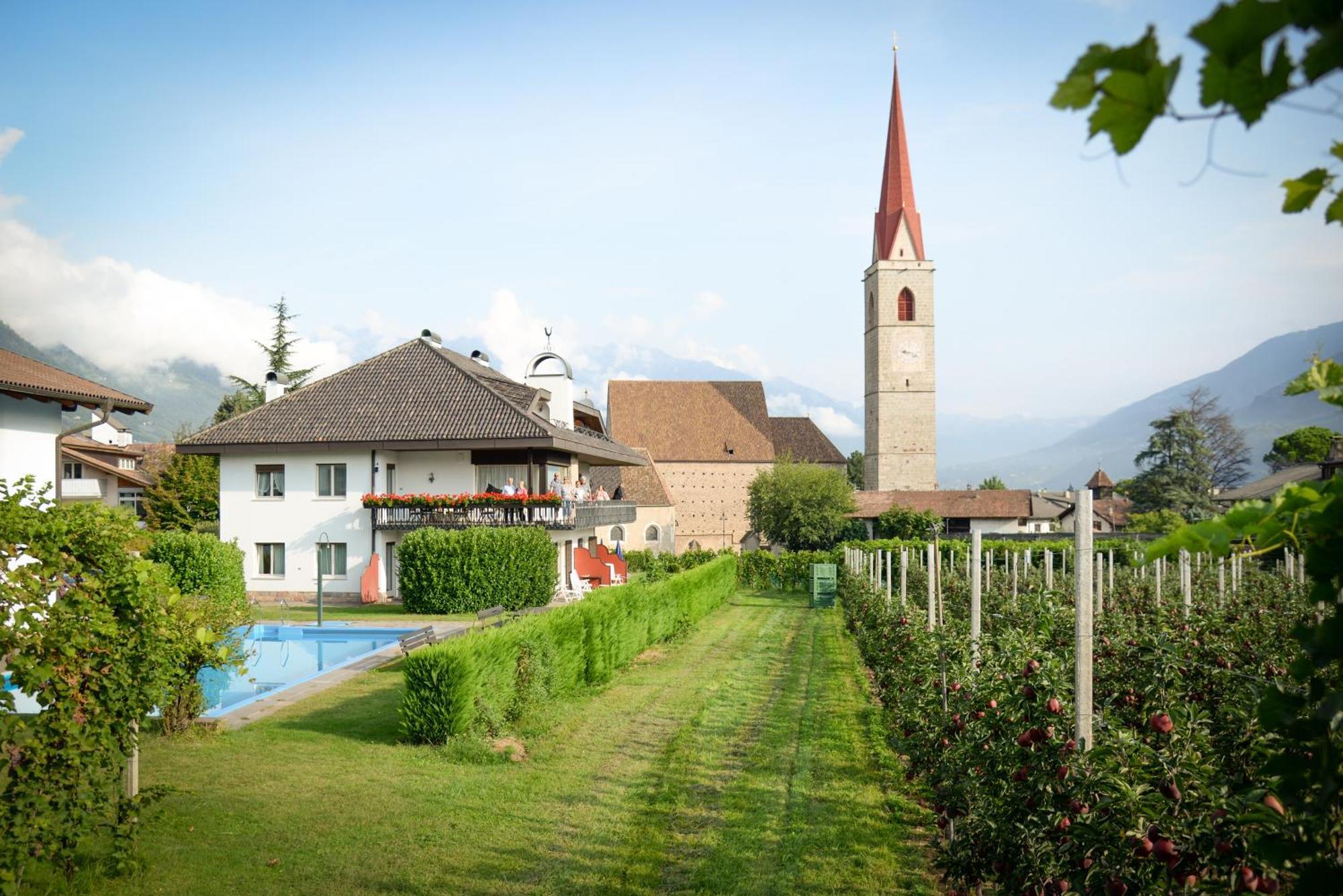 Pension Rebgut Bed and Breakfast Lana Esterno foto